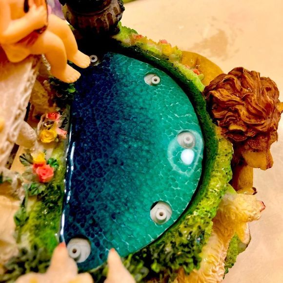 Rare Lion 🦁 And Lamb 🐑 Musical 🎶 Fountain - Picture 13 of 13